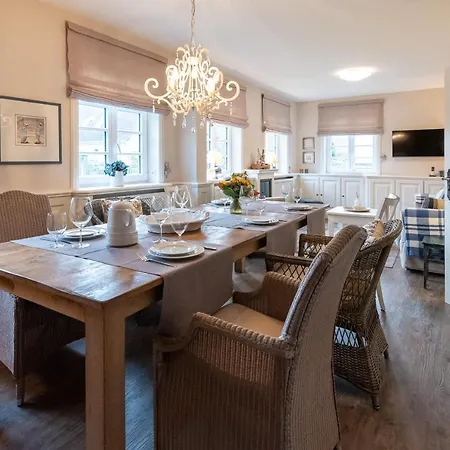 Haus Boreloer Whg 1 Eg Apartman